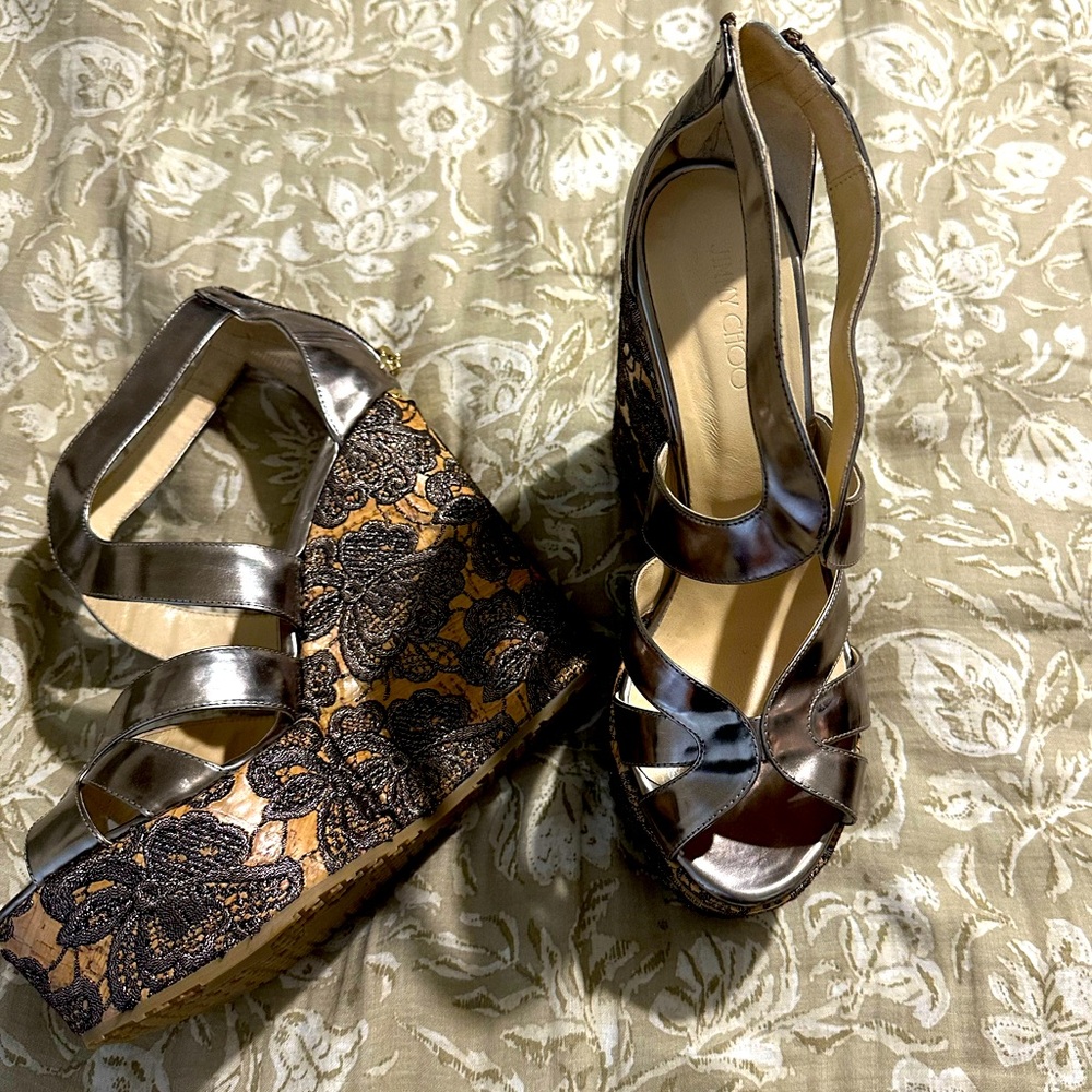 Jimmy Choo *NEVER USED* fits a size 8.5